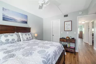 6939 W Country Club Dr N, Sarasota, FL 34243 - Photo 32