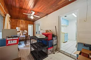 1717 8th St W, Palmetto, FL 34221 - Photo 12