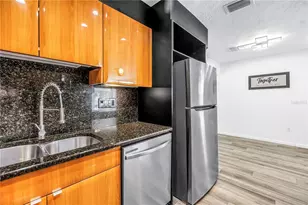 1477 S School Ave, Sarasota, FL 34239 - Photo 12