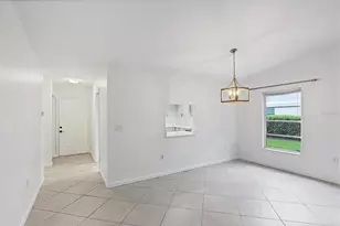 5920 Bonaventure Pl, Sarasota, FL 34243 - Photo 14