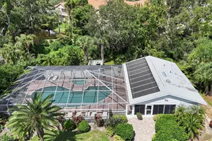 5920 Bonaventure Pl, Sarasota, FL 34243 - Photo 44