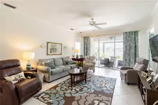 357 Fareham Dr, Venice, FL 34293 - Photo 4