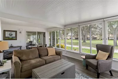 8534 Countess Avenue Circle, Palmetto, FL 34221 - Photo 8