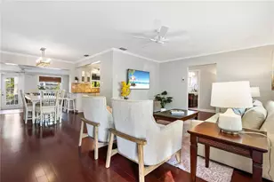 2207 Clematis St, Sarasota, FL 34239 - Photo 4