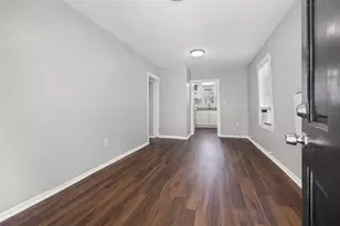 1040 19th Ave N, Saint Petersburg, FL 33704 - Photo 20