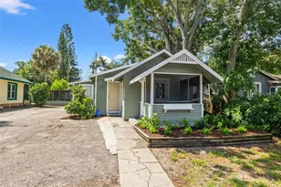 1040 19th Ave N, Saint Petersburg, FL 33704 - Photo 2