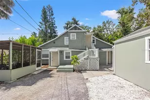 1040 19th Ave N, Saint Petersburg, FL 33704 - Photo 12