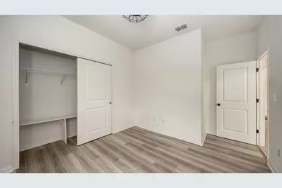 7422 35th Lane E, Sarasota, FL 34243 - Photo 32