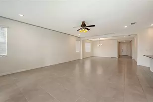 7422 35th Ln E, Sarasota, FL 34243 - Photo 8