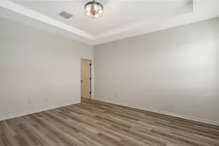 7422 35th Ln E, Sarasota, FL 34243 - Photo 18