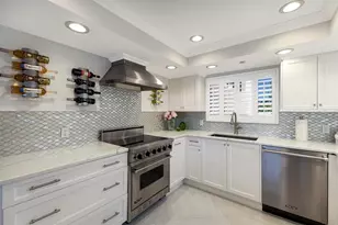 1445 Gulf of Mexico Dr, Longboat Key, FL 34228 - Photo 10