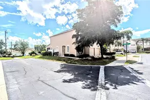 3792 Mahony Ln, Sarasota, FL 34233 - Photo 2
