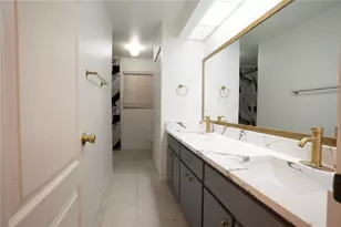 7324 Phillips St, Sarasota, FL 34243 - Photo 16
