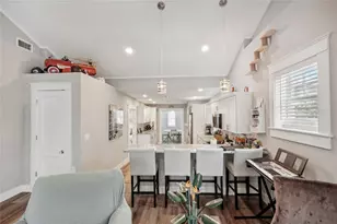 721 Myrtle Ave, Venice, FL 34285 - Photo 12