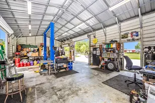 1901 Joshua Dr, Sarasota, FL 34240 - Photo 70