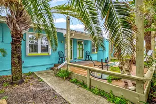 256 144th Ave, Madeira Beach, FL 33708 - Photo 4