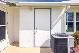 3619 36th Ave Dr W, Bradenton, FL 34205 - Photo 12