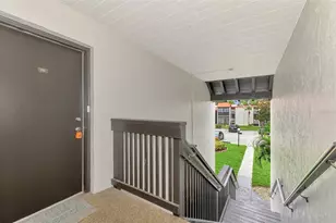 3239 Beneva Rd, Sarasota, FL 34232 - Photo 4