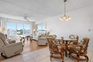 3810 Gulf of Mexico Dr, Longboat Key, FL 34228 - Photo 2