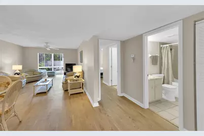 22375 Edgewater Drive #114, Port Charlotte, FL 33980 - Photo 4