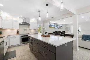 1165 Morningside Pl, Sarasota, FL 34236 - Photo 4