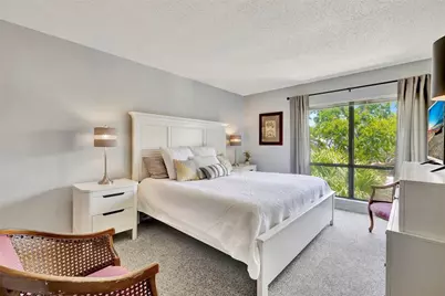 6157 Midnight Pass Road #E24, Sarasota, FL 34242 - Photo 12