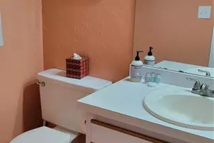 1626 Stickney Point Rd, Sarasota, FL 34231 - Photo 22