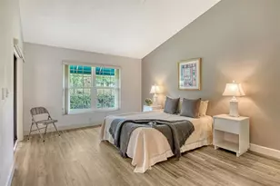 5956 Clubside Dr, Sarasota, FL 34243 - Photo 26