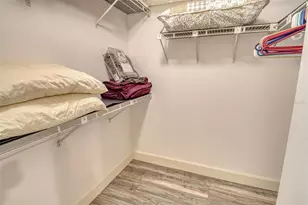 5956 Clubside Dr, Sarasota, FL 34243 - Photo 28