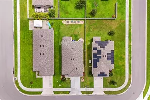 5835 Calla Lilly Dr, Sarasota, FL 34232 - Photo 6