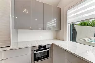 2156 Orchid St, Sarasota, FL 34239 - Photo 30