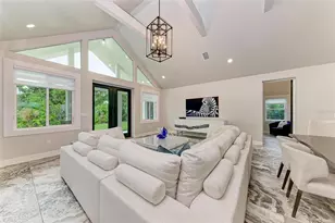 2156 Orchid St, Sarasota, FL 34239 - Photo 10