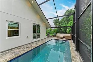 2156 Orchid St, Sarasota, FL 34239 - Photo 2