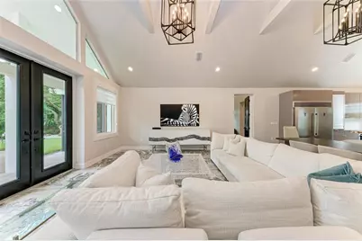 2156 Orchid Street, Sarasota, FL 34239 - Photo 8