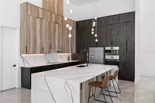 2456 Missara Ln, Sarasota, FL 34231 - Photo 6