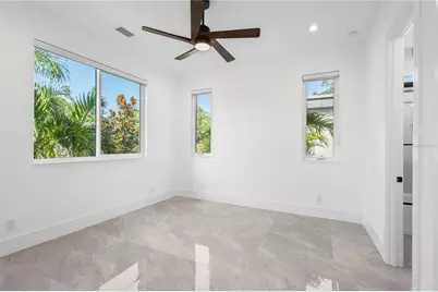 2456 Missara Lane, Sarasota, FL 34231 - Photo 16