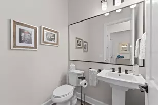 17916 Northwood Pl, Lakewood Ranch, FL 34202 - Photo 12