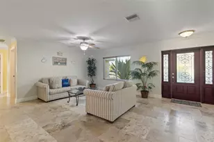 6454 Beechwood Ave, Sarasota, FL 34231 - Photo 10