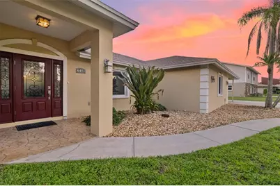 6454 Beechwood Avenue, Sarasota, FL 34231 - Photo 2