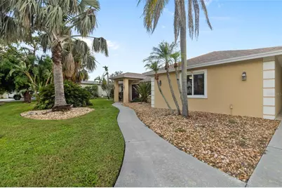 6454 Beechwood Avenue, Sarasota, FL 34231 - Photo 6