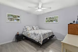 2035 Vinson Ave, Sarasota, FL 34232 - Photo 16