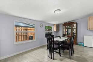 2035 Vinson Ave, Sarasota, FL 34232 - Photo 10