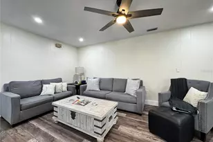 6813 13th Ave Dr W, Bradenton, FL 34209 - Photo 14