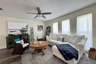 6813 13th Ave Dr W, Bradenton, FL 34209 - Photo 6