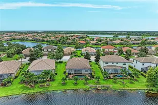 13117 Ramblewood Trail, Lakewood Ranch, FL 34211 - Photo 4