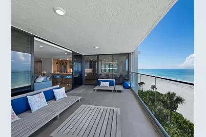 1511 Gulf Of Mexico Drive #302, Longboat Key, FL 34228 - Photo 24