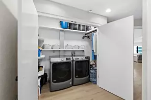 1511 Gulf of Mexico Dr, Longboat Key, FL 34228 - Photo 38