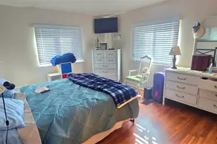 240 La Costa, North Port, FL 34287 - Photo 8