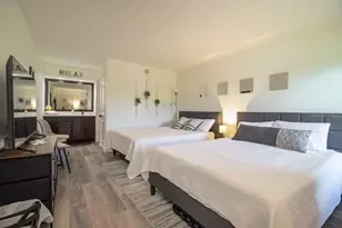 7150 N Tamiami Trl, Sarasota, FL 34243 - Photo 6