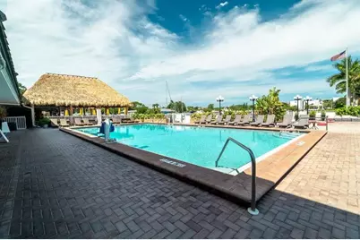 7150 N Tamiami Trail #C-128, Sarasota, FL 34243 - Photo 12